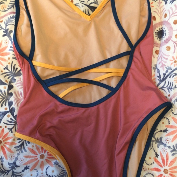 J.Crew Playa Montauk swimsuit (never worn!!) - Picture 2 of 8